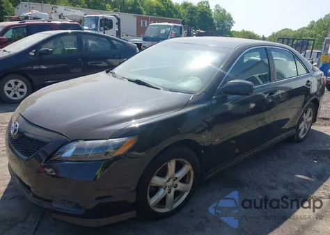 2009 Toyota Camry Se V6 z USA, uszkodzony, nr VIN 4T1BK46K69U093305
